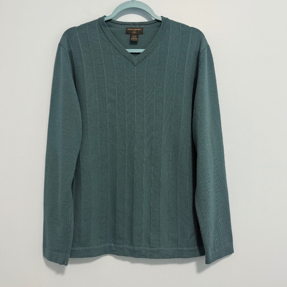 Banana Republic Men’s 100% Merino Wool Pullover Size L